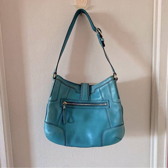 Coach Small Aqua Blue Leather Shoulder Bag with Gold Hardware - Picture 2 of 9